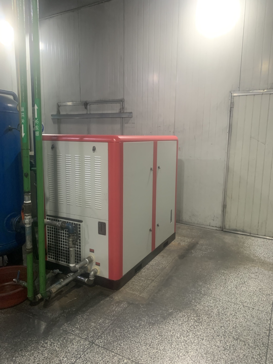 螺桿式空壓機(jī)